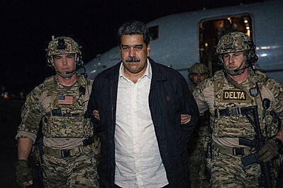 H�nh ảnh mới nhất về tr�m Cộng Sản bị bắt, Bondi n�i Maduro sẽ ra t�a Mỹ nhận �n tử h�nh !