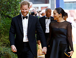 Click image for larger version

Name:	meghan-markle-prince-harry.jpg
Views:	0
Size:	109.8 KB
ID:	1965806