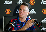 Click image for larger version

Name:	manchester-united-press-conference-1505032504678.jpg
Views:	0
Size:	74.0 KB
ID:	1099726