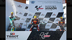 Click image for larger version

Name:	dua-xe-MotoGP-Aragon-GP-Cuoc-chien-Marquez-Ducati-tro-lai-doi-dua-y-an-mung-sau-11-nam-moto-2-16.jpg
Views:	0
Size:	79.4 KB
ID:	1869689