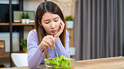 Click image for larger version

Name:	Orthorexia-HN179-iStock-1321543609-Cover-Sized.jpg
Views:	0
Size:	84.7 KB
ID:	2011241