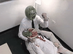 Click image for larger version

Name:	scariest-gifs-watermelon-man.gif
Views:	0
Size:	296.6 KB
ID:	1876790